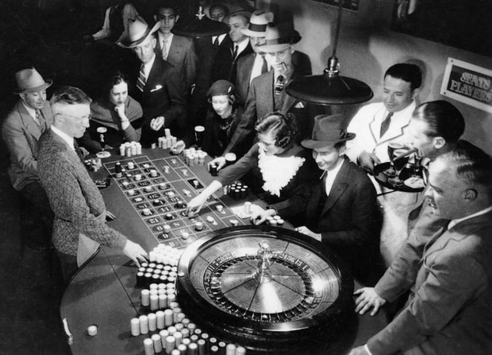 Tracing the Impact of Victorian Canada’s Gambling Traditions on Modern Online Casinos